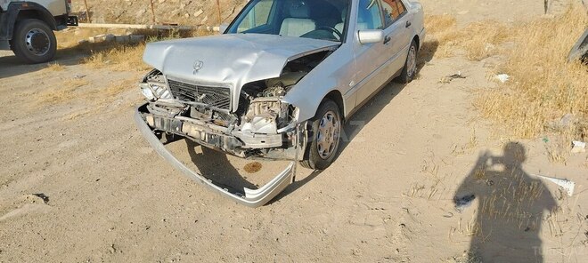 Mercedes C 200 1995, 400,000 km - 2.0 l - Sumqayıt