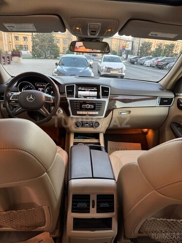 Mercedes ML 350 4MATIC-14