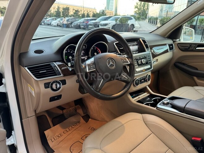 Mercedes ML 350 4MATIC-18