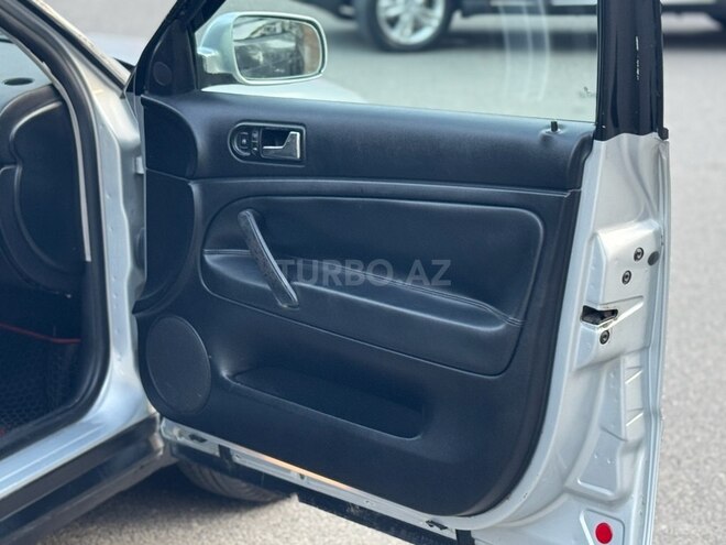 Volkswagen Passat 2003, 181,857 km - 1.8 l - Sumqayıt