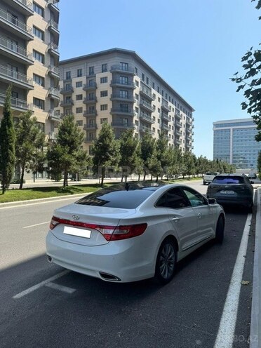 Hyundai Azera 2012, 224,000 km - 2.4 л - Bakı