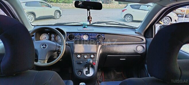 Mitsubishi Airtrek 2003, 274,000 km - 2.0 л - Şəki
