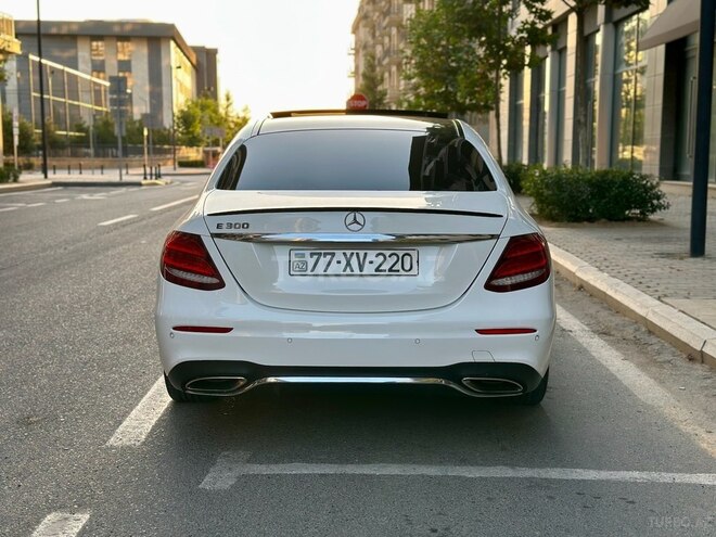 Mercedes E 300 2017, 121,853 km - 2.0 l - Bakı