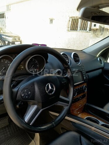 Mercedes ML 350 4MATIC 2010, 108,500 km - 3.5 l - Sumqayıt