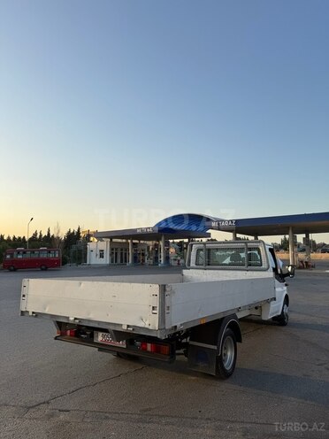 Ford Transit-5