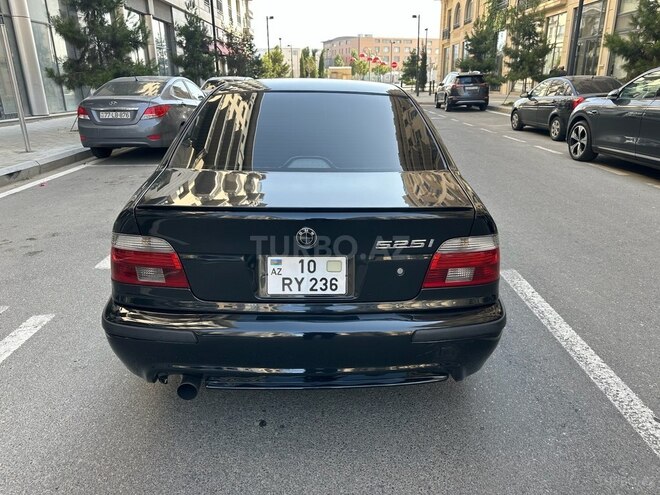 BMW 525 2001, 340,000 km - 2.5 l - Bakı