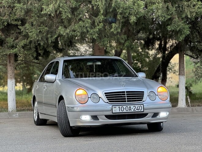 Mercedes E 240 2000, 362,000 km - 2.4 l - Saatlı