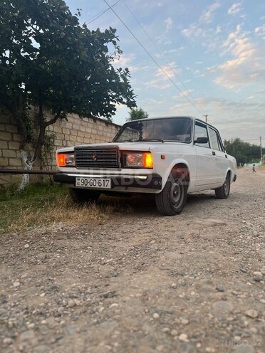 LADA (VAZ) 2107 2010, 20,000 km - 1.6 l - Qusar