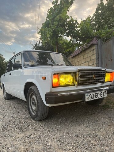 LADA (VAZ) 2107 2010, 20,000 km - 1.6 l - Qusar