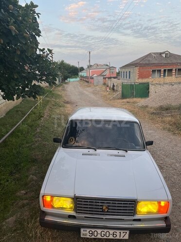 LADA (VAZ) 2107 2010, 20,000 km - 1.6 l - Qusar