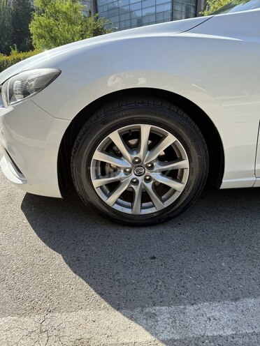 Mazda 6-5