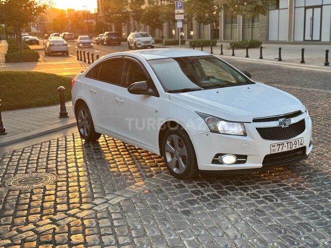Chevrolet Cruze-4