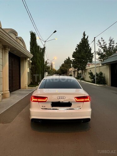 Audi A6-2