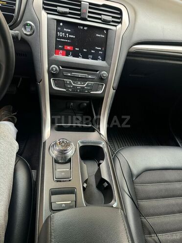 Ford Fusion (North America) 2017, 113,116 km - 2.0 l - Bakı
