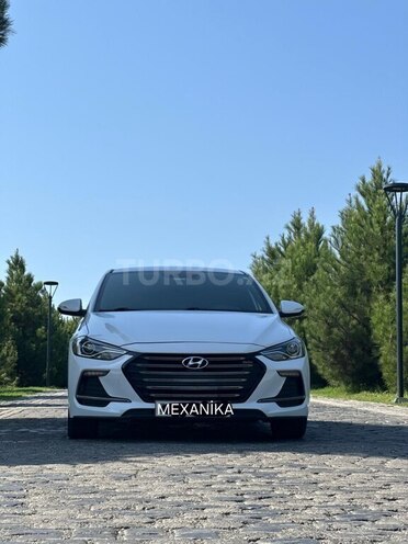Hyundai Elantra 2017, 209,215 km - 1.6 л - Şəki
