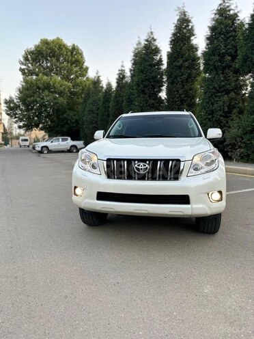 Toyota Land Cruiser Prado 2010, 110,000 km - 2.7 l - Gəncə