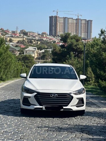 Hyundai Elantra 2017, 209,215 km - 1.6 л - Şəki