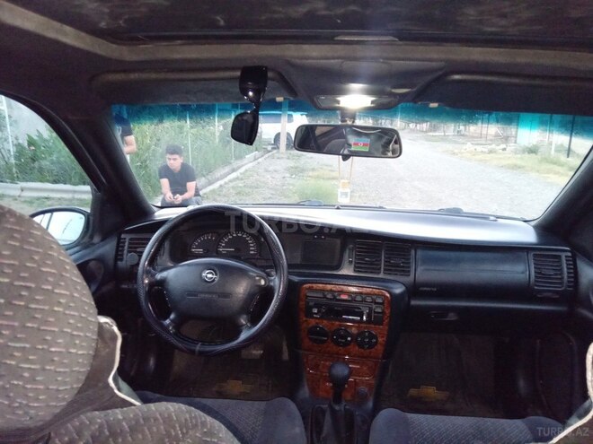 Opel Vectra 1998, 30,000 km - 1.8 l - Gəncə