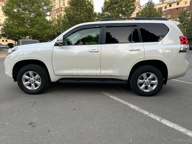 Toyota Land Cruiser Prado 2010, 110,000 km - 2.7 l - Gəncə
