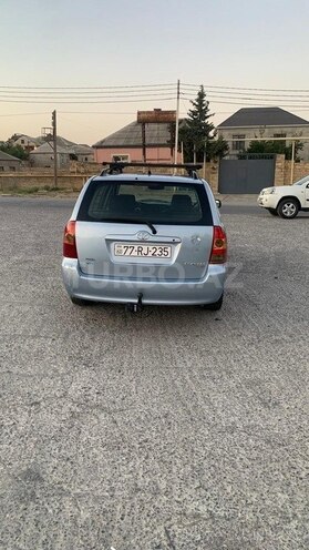 Toyota Corolla 2006, 286,000 km - 1.4 l - Bakı