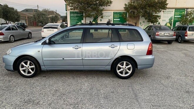 Toyota Corolla 2006, 286,000 km - 1.4 l - Bakı