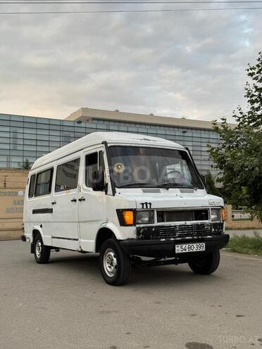 Mercedes 208 D 1994, 360,000 km - 2.5 л - Sabirabad