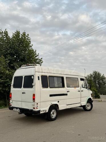 Mercedes 208 D 1994, 360,000 km - 2.5 л - Sabirabad