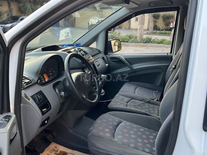 Mercedes Vito 111 2009, 261,000 km - 2.1 l - Bakı