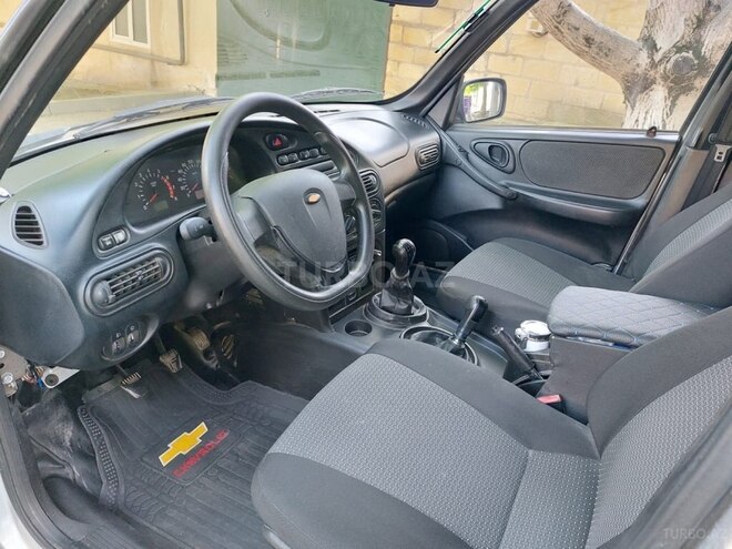 Chevrolet Niva 2013, 187,000 km - 1.7 l - Şamaxı