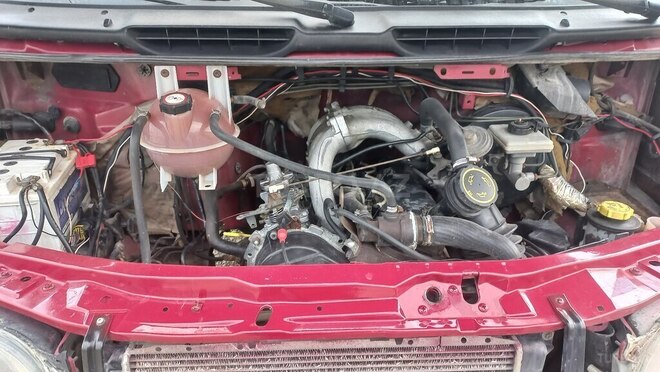 Ford Transit-10
