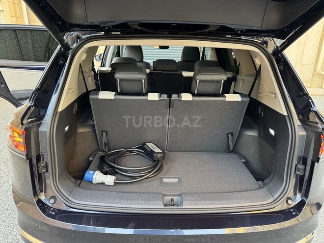 Volkswagen ID.6 Crozz 2022, 73,000 km - 0.0 л - Bakı