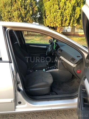 Opel Astra 2005, 132,000 km - 1.4 l - Gəncə