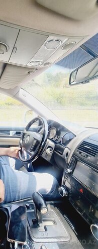Volkswagen Touareg 2009, 320,000 km - 4.2 l - Naxçıvan