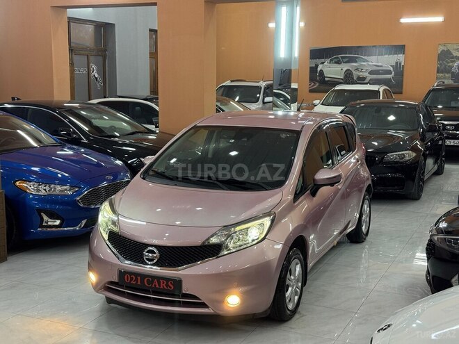 Nissan Note-7