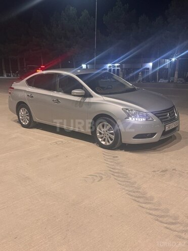 Nissan Sentra 2013, 160,000 km - 1.8 l - Salyan
