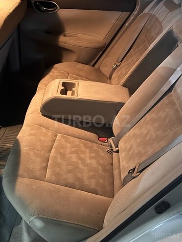 Nissan Sentra 2013, 160,000 km - 1.8 l - Salyan