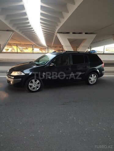 Renault Megane-10