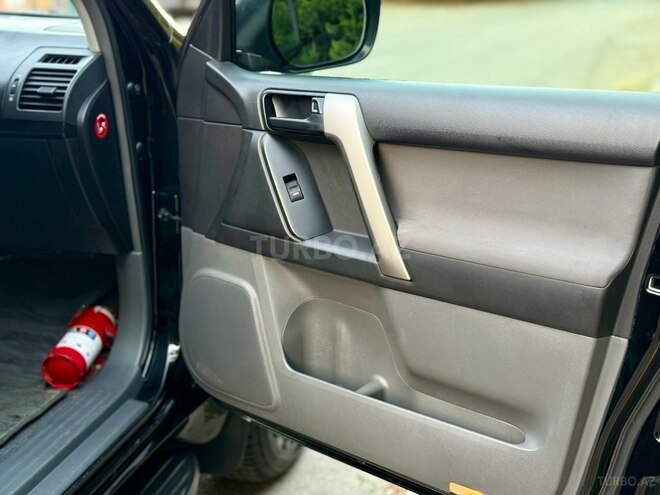 Toyota Land Cruiser Prado 2011, 126,385 km - 2.7 l - Bakı