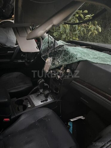 Mitsubishi Pajero 2011, 200,000 km - 3.0 л - Şəmkir