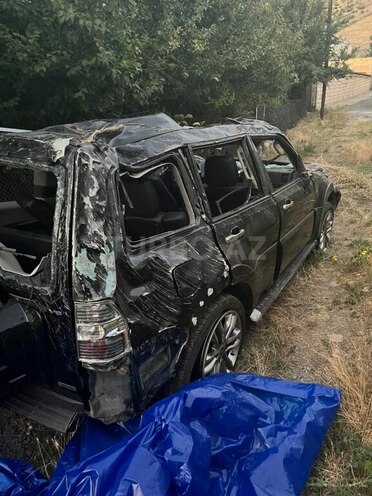 Mitsubishi Pajero 2011, 200,000 km - 3.0 л - Şəmkir