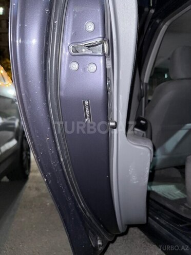 Toyota Prius 2010, 402,336 km - 1.8 l - Bakı