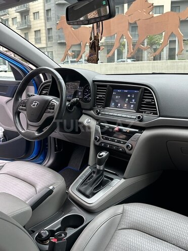 Hyundai Elantra 2017, 106,217 km - 2.0 l - Bakı