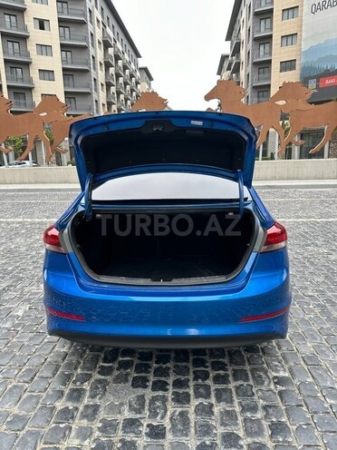 Hyundai Elantra 2017, 106,217 km - 2.0 l - Bakı