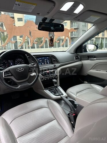 Hyundai Elantra 2017, 106,217 km - 2.0 l - Bakı