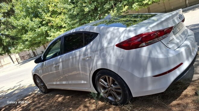 Hyundai Elantra 2018, 101,000 km - 2.0 л - Bakı