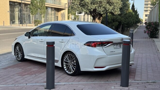 Toyota Corolla 2021, 72,000 km - 1.6 l - Bakı