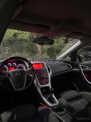 Opel Astra 2010, 183,000 km - 1.4 l - Bakı
