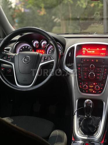 Opel Astra 2010, 183,000 km - 1.4 l - Bakı
