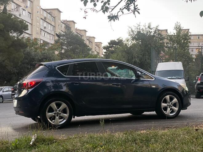 Opel Astra 2010, 183,000 km - 1.4 l - Bakı