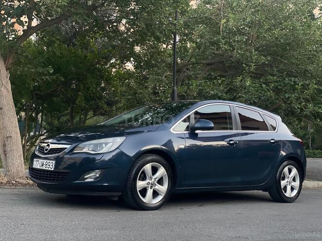 Opel Astra 2010, 183,000 km - 1.4 l - Bakı